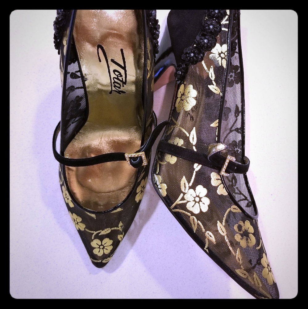 VINTAGE TOTAR HIGH HEEL